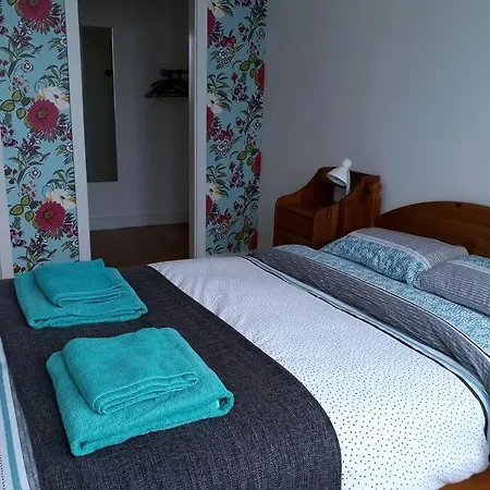 Trendy, Urban Open Plan Apartment Bristol